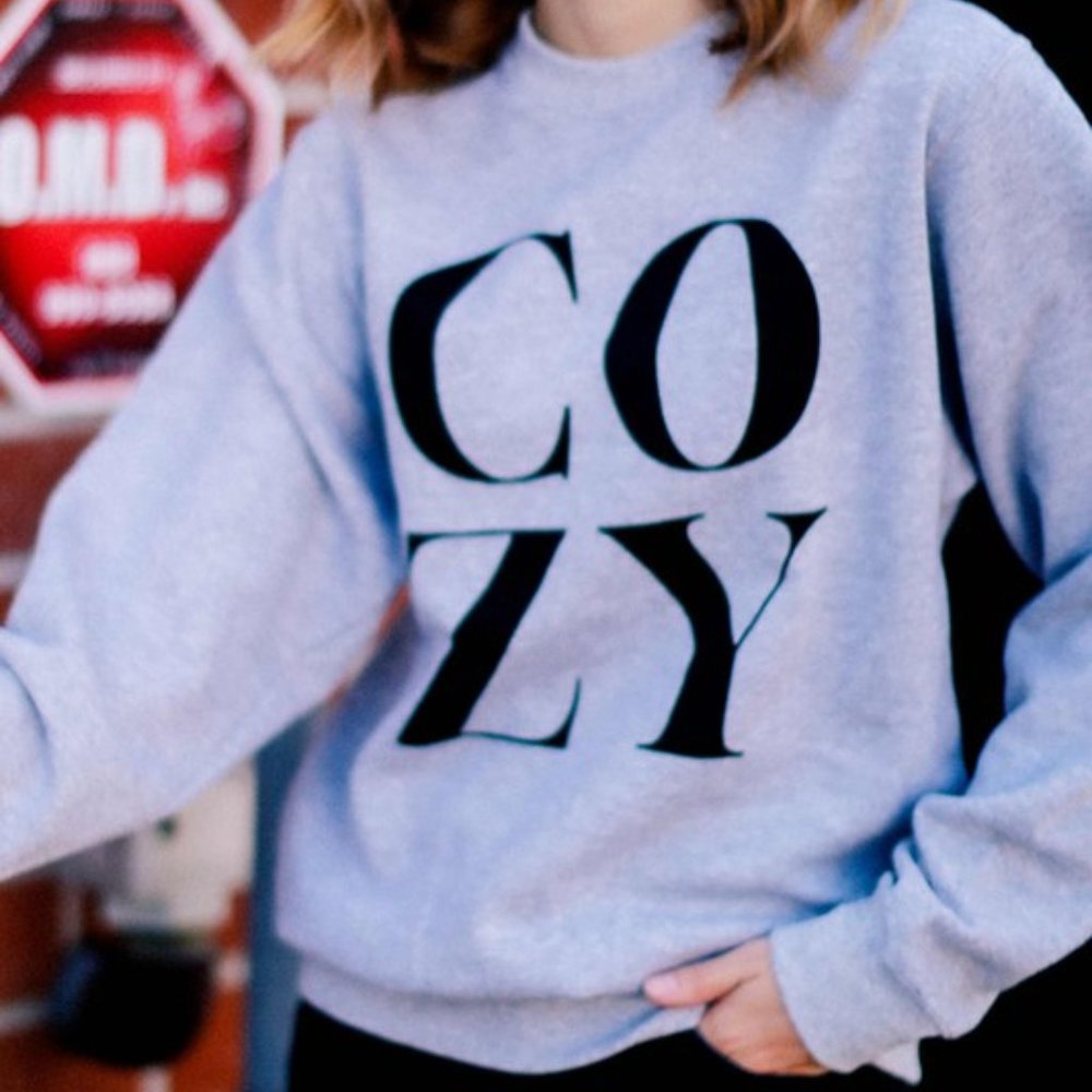 Cozy Sweatshirt - Picture 5 of 7